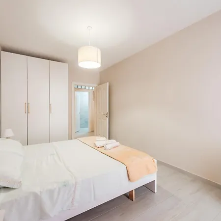 아파트 Helia's Cozy Qerret