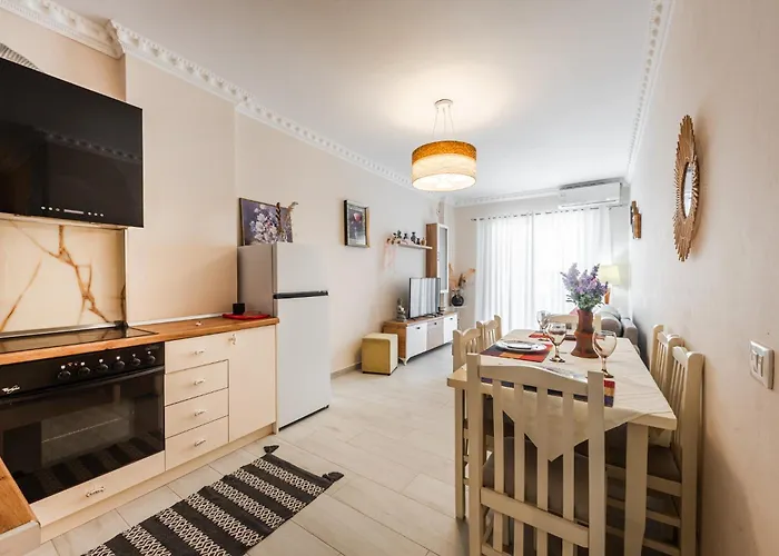 Appartamento Helia's Cozy Qerret
